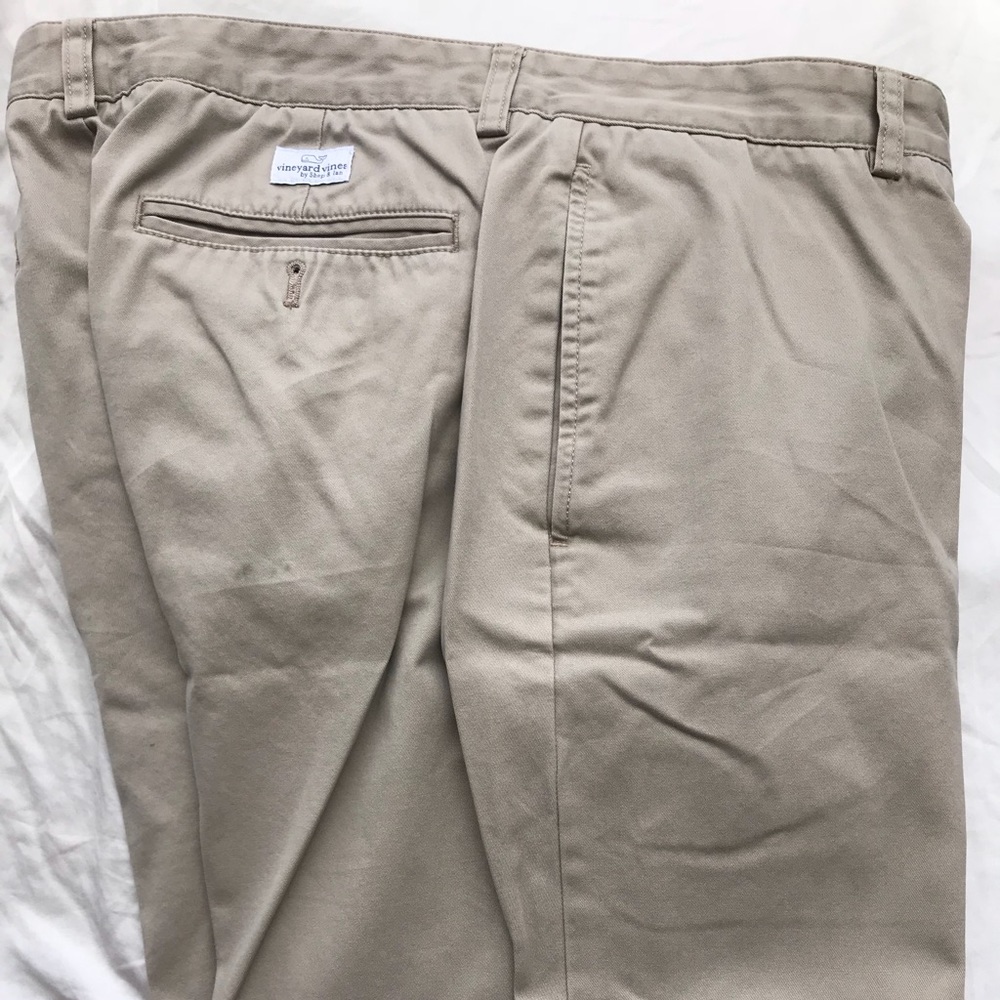 Vineyard vines club fit pants